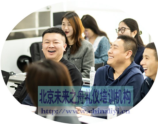 政务礼仪培训现场