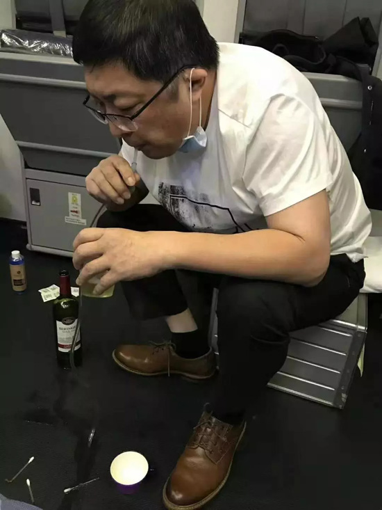 01.jpg