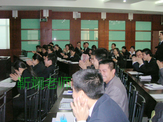 靳斓老师礼仪培训现场