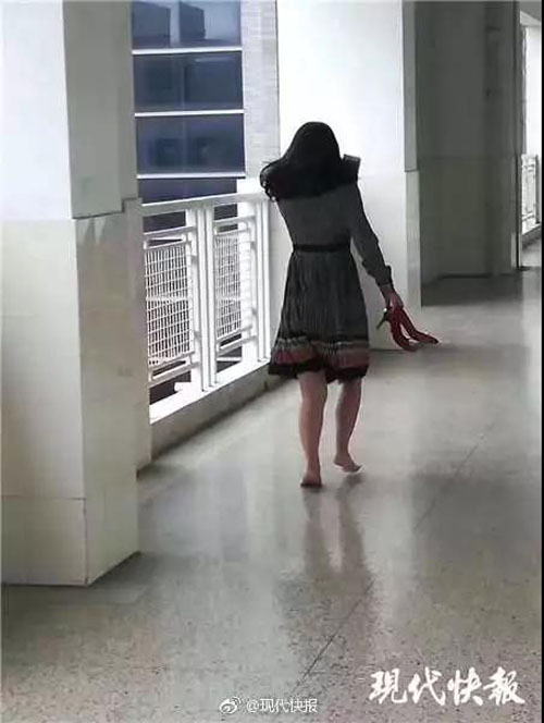 01.jpg