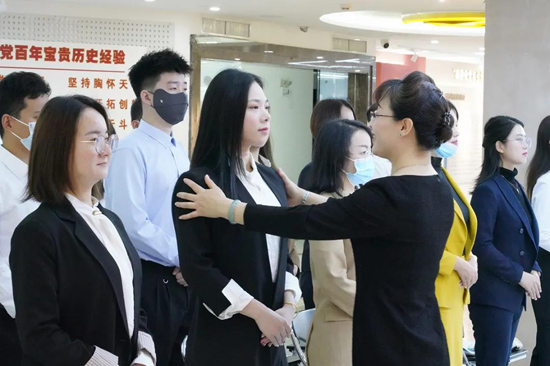 粤水电开展党建文化展厅讲解员培训活动